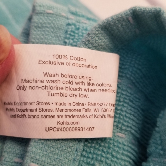 Lot Of 3 Christmas Hand Towels,I Believe In Santa Paws,checkered, Snow Men - Picture 9 of 9